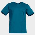 Медицинска туника CHEROKEE V-NECK PETROL WWE4725 – удобно медицинско облекло за лекари и медицински персонал
