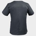 Медицинска туника CHEROKEE V-NECK GREY WWE4725 – удобно медицинско облекло за лекари и медицински персонал